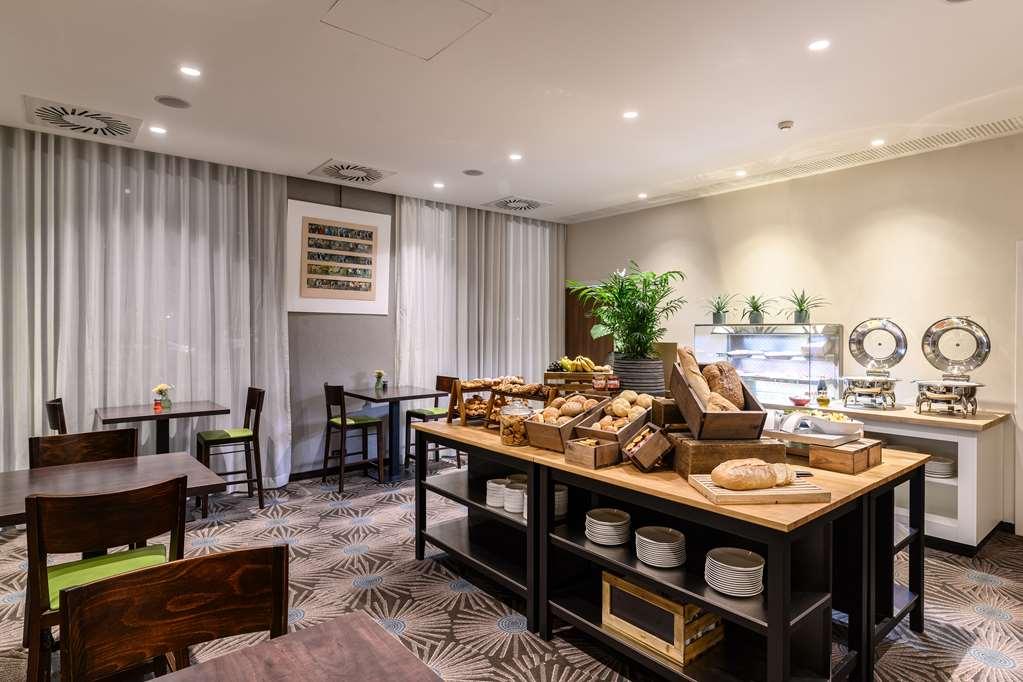 Leopold Hotel オーデナールデ レストラン 写真